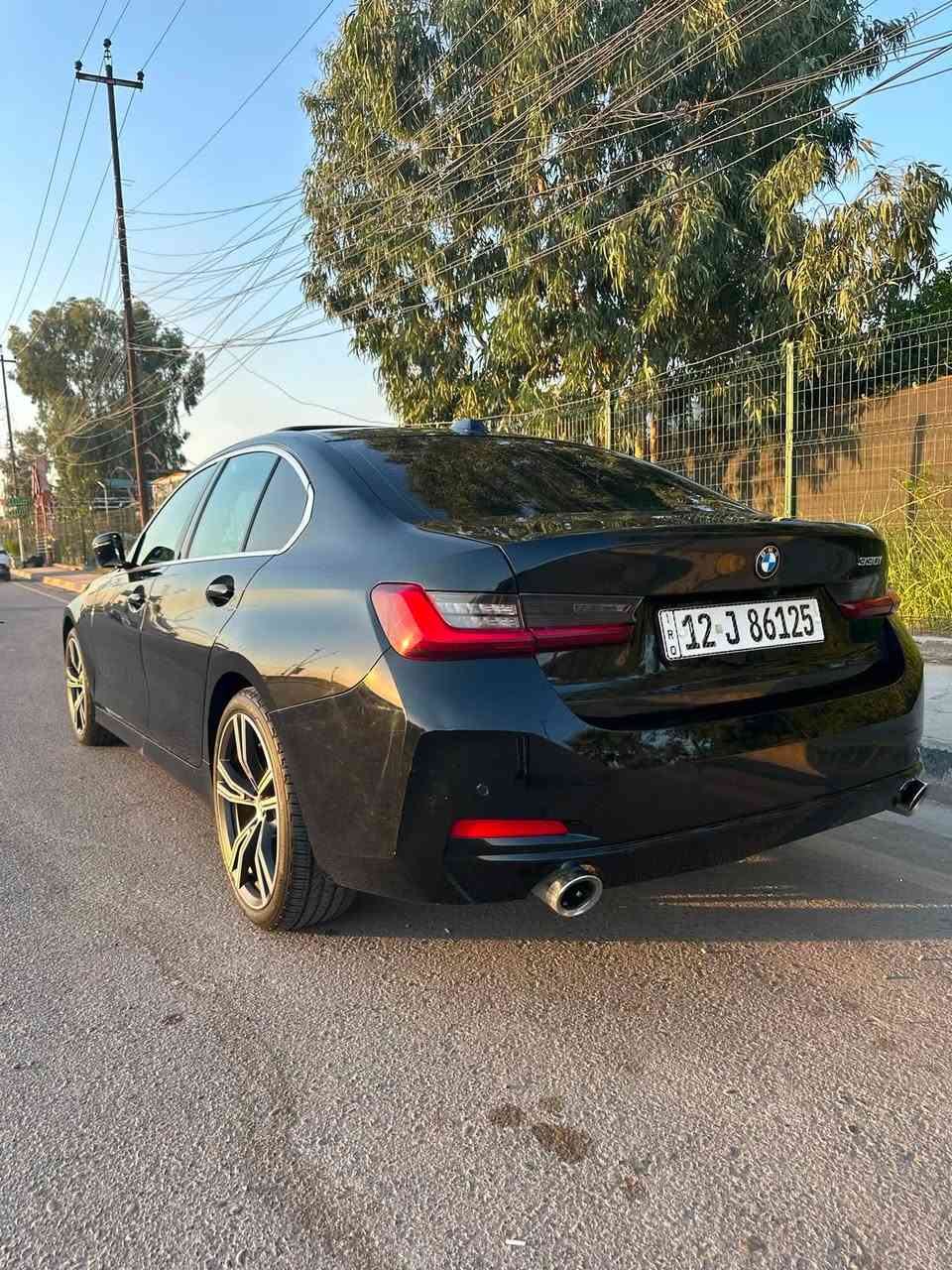 السلام عليكم
BMW 330i 2024 
بدون حادث السياره كليين 
فقط الدعاميه الخلفية مضروبة وواكعه من مكانها السياره فول
رادار خلفي امامي جانبي 
تحكم كشنات السايق و النفر تبريد منفصل امامي خلفي
مري شفط صندوق شفط 
فتحة سقف و بقية المواصفات معروفه مالBM  
كفاله من كلشي كير مكينه وصدر بشرط
مكان السياره موصل السياره استيراد جديد مال ذوي الشهداء بقالها سنة وشهرين تتحول اسويلك بيها وكاله عامه مطلقة لي ما تعبر هاي المده 
للتواصل *********** واتساب 
السعر 350 ورقه بيها مجال بسيط
