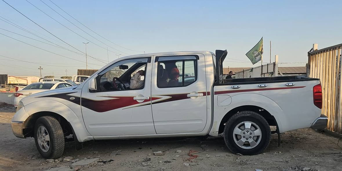 نيفاره رقم بابل باسمي موديل ٢٠٠٩ كير عادي عصه قصيره المحسن كفالة عامه من صبغ وحادث سياره جديده عنوان حله السعر ٨٨ مناسبه جدا ***********
