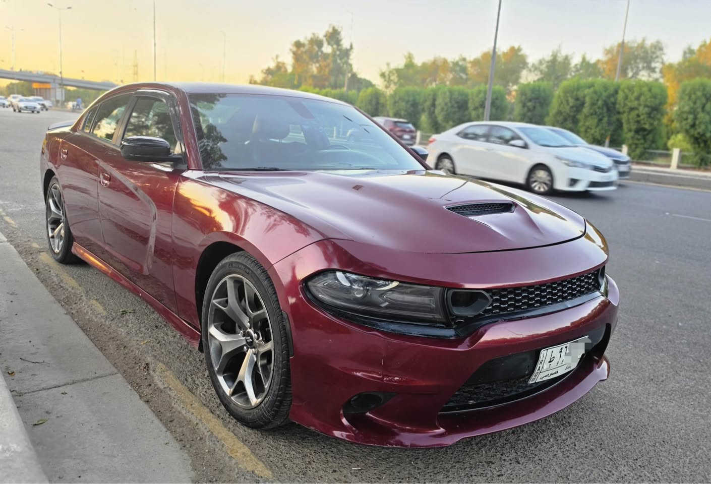 السلام عليكم للبيع دوج جارجر مديل 2019 
GT (فول مواصفات) سلايد بصمة كشنات جلد مواصفات معروفة رقم بغداد باسمي سيارة جاهزة كير محرك صدر تبريد كهربائيات كاملة بيهة قطع صبغ مابيهة اي دواخل السعر 170 وبيهة مجال مكاني بغداد رقم الهاتف *********** بغداد, العراق
