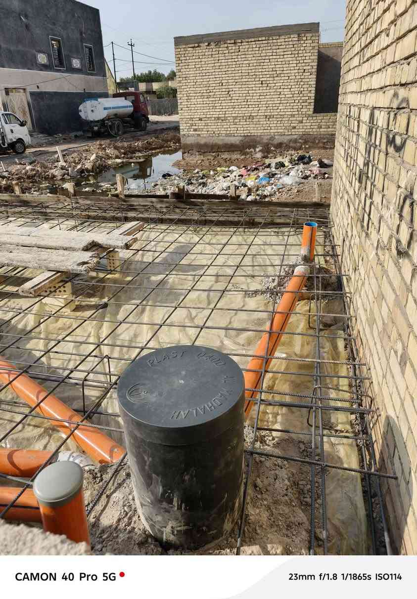 للبيع قطعه 50متر جاهزه للبناء مسويله تسليح ومجاري وصب جاهز ورى البزل قريبه عالشعب تكدر تجي ونشوف البناء ماشالله العالم كلها جاي تبني زراعي *********** أو تراسلني خاص 15 مليون وبيها مجال

نص مكتوب في الصور:
- 38S MB 46085 99735 ij34 m 38S 446085 3699735 1:10,060 17/20 200 m n 478 m 203.0° ij+0 m 478 m مكان القطعة السده الشعب Google