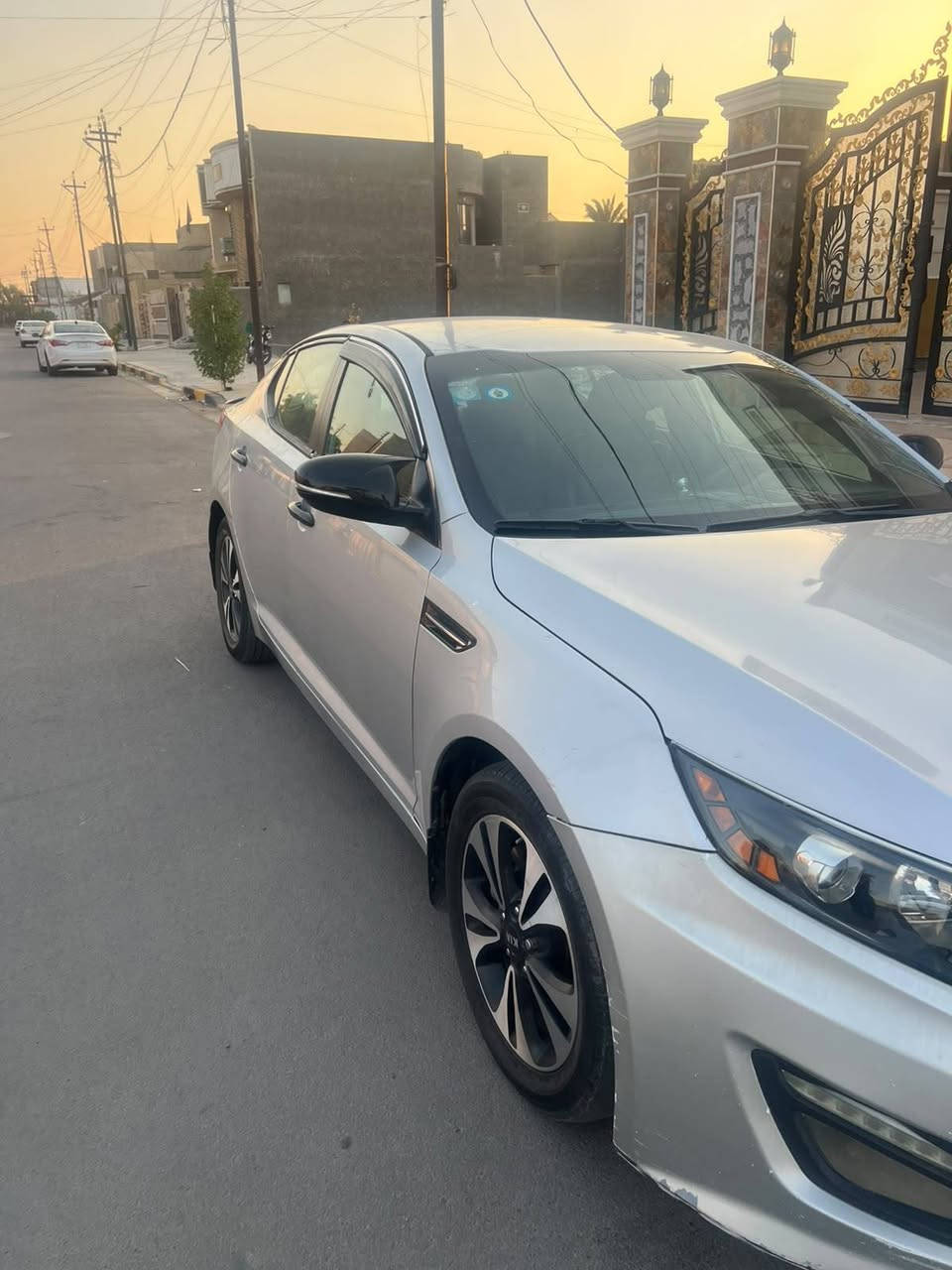كيا اوبتيما مديل 13
رقم بغداد 

محرك 2400 

سونرها موجود بلمنشور 

مكاني صلاح الدين قضاء بلد 

السعر 95 وبيها مجال
***********
