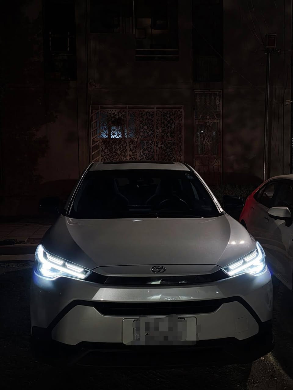 فرونت لاندر frotlander .
رقم بغداد ماشية  ٤،٠٠٠
رقم مميز 
المواصفات
مري شفط
بك لايت led
بلاك بيانو
قططعتين تبريد 
مري شفط
قيادة ذاتية ومانع تصادم ومانع انزلاق ومامع انحرام
بصمة
فتحة سقف
كامرة بلادية
لدات امامية
بولارايز عازل للجام
السيارة للبيع. بسعر  32  وبيه مجال  
للتواصل :  ***********
