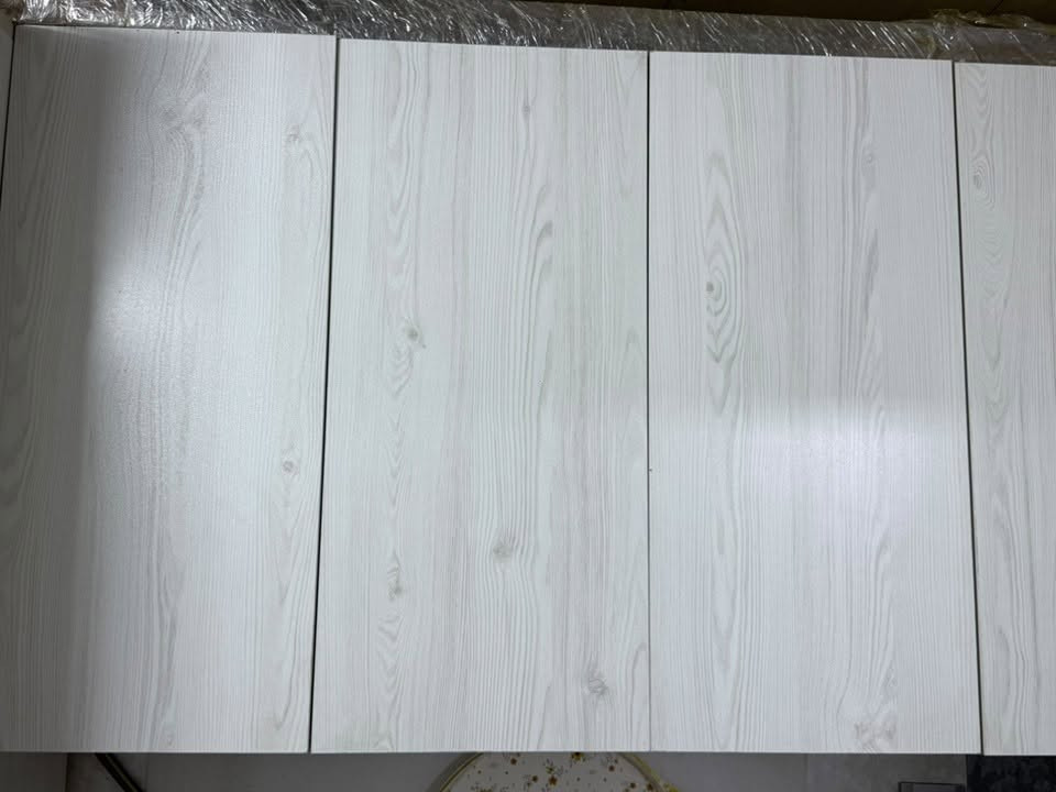 كاونتر مطبخ مع الفرن  للبيع 🤍
✨ القياس: 2 متر
✨ نظيف وحالته جيدة جداً
✨ التصميم عملي ومرتب ومناسب للمطابخ
💰 السعر: 350 ألف دينار عراقي

للمهتمين والاستفسار مراسلة الرقم واتس اب 
 📩 ***********
السعر قابل للتفاوض للجادين فقط

بغداد الدورة شارع الزيتون
