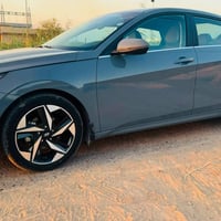 إلنترا هايبرد2023 وارد امريكي سمنتي فول مواصفات  1/1  -اقتصادية جدا في...