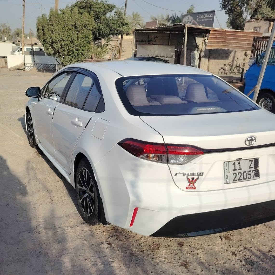 السلام عليكم
كورلا وارد الصين الشكل الامريكي موديل 25 مكفولة 

ماشية 44 الف كيلوو 

السعر 152 وبيها مجال 

مكانها بغداد
رقم الهاتف  ***********
