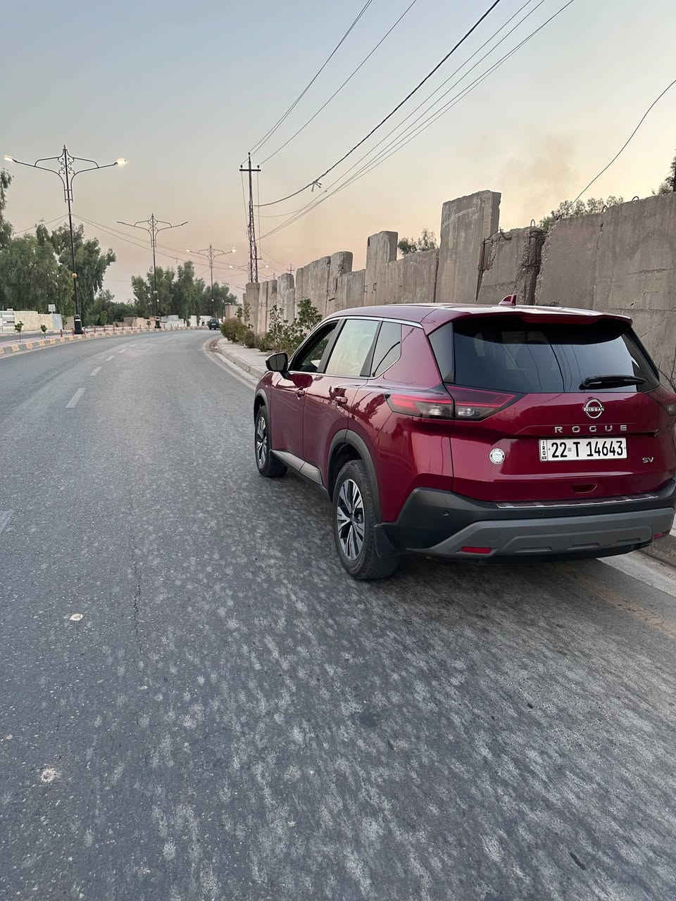 مبرمحة على البانزين العادي 
روج نظيفة جدا  بدون صبغ بدون حادث بدون ارباك.. اصبع بارد فقط  موديل 23  .... 1500توربو. 
مكانها سامراء.. *********** مراوس.. 
او بيع.. السعر 150 وشرط ما تلگة بنظافتها 
واهم شي ما تحتاج محسن.. 
وكلشي أكو بالسوگ
