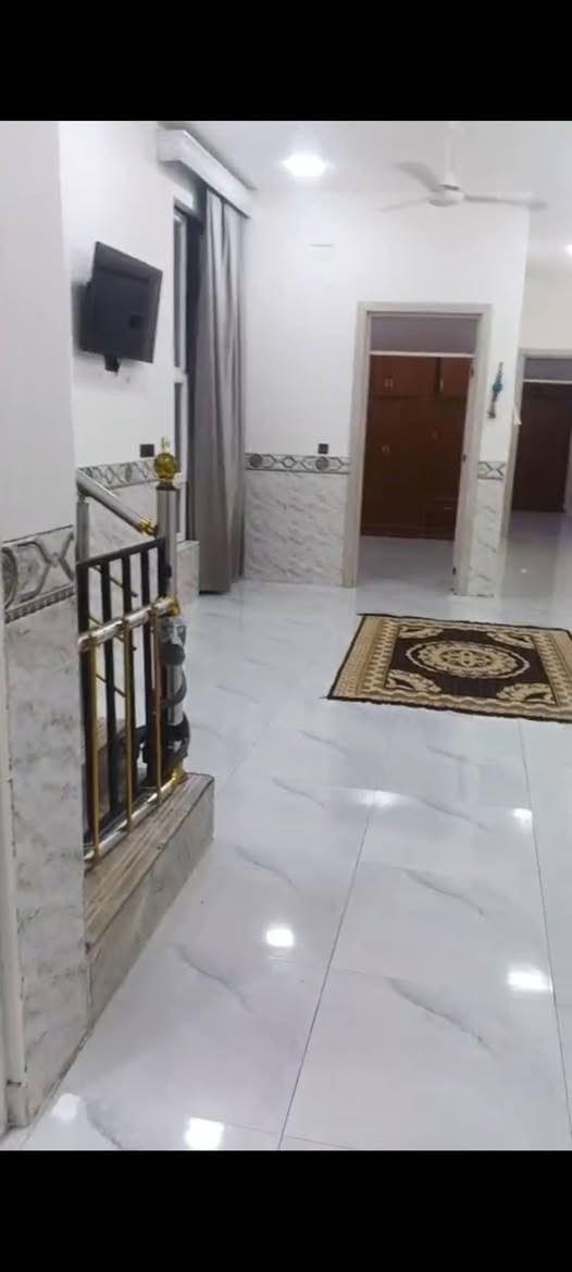 🕋بسم الله الرحمٰن الرحيم 🕋

👋السلام عليكم ورحمة الله وبركاته👋

🏪يعلن مكتب انمار للعقار

🌄الانبار قضاء الفلوجه 

🏡 مشتمل  

#للبيع في الشهداء هي المأمون قرب مجمع البرديني في ال 19 الف 

🔵 المساحه 156م 

🚧 بناء طابوك حديث 

طابو صرف سند تحويل ملكيه بسم شخص واحد 

🛣️شارع 10 م 

🏠طابق واحد يحتوي على غرفتين 

🔵استقبال 
🔵مطبخ 
🔵غرف عدد 2 واحده سويت 
🔵مناور 
🔵صاله
🔵صحيات عدد 2  

💲#السعر المشتمل 90 وقابل للتفاوض 

🧑‍💻عزيزي عندك عقار وتريد تبيعه باسرع وقت راسل صفحتنه نلبي لك طلبك 🙏♥️

⁉️للاستفسار اكثر مراسله صفحتنا او زياره المكتب انمار للعقار الواقع على شارع 60 مجاور مطعم  نفر بخاري  ومجاور المطعم وكوفي بلاك ساراي شارع السكلات او الاتصال 

☎️***********☎️كورك 
☎️***********☎️ واتساب  

⁉️اذا كنت تملك عقار وترغب في نشره مراسله صفحتنا او زياره المكتب انمار للعقار او ارسال المعلومات على الواتساب ☎️👆

⁉️الاسعار المعلنه في مكتبنا تحدد من قبل البائع وليس المكتب ونجمع البائع والمشتري وجها لوجه لاتمام عمليه البيع

⁉️متابعه ولايك للصفحه ليصلكم كل ماهو جديد فضلاً وليس أمراً

♥️طابت أوقاتكم بكل خير ♥️
سوق الفلوجه المفتوح عقارات الفلوجة العقار المميز الفلوجة سنتر عقارات الفلوجة🏘
