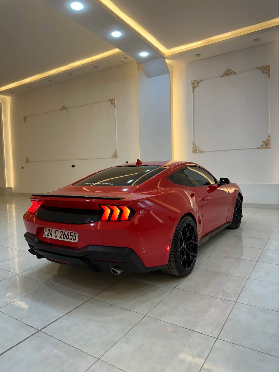 موستنج ايكوبوست2024  
Mustang ecoboost 2024 
 
لون احمر  🍎
فول مواصفات للأخير   
ماشية 28 mil
المواصفات : 
 رادارات 360 امامي خلفي جانبي 
 تدفئة وتبريد كشنات
تدفئة ستيرن 
 تشغيل عن بعد
 نقاط عمياء 
 كشن كهرباء
 حساسات 
تحديد مسار
 اوتو ستوب
 توقف ذاتي عند الاقتراب من السيارات من الامام والخلف 
 نظام ترحيب عند الاقتراب
قفل تلقائي
اشاير بالمري
 هيتر بالمري
 سايد بريك بصمة 
 فول تحكمات ستيرن
 اضاءة العالي اوتو
 شحن واير ليس
شاشة كبيرة متصلة بيها هواي خصائص وتحكم كامل بالسيارة من خلالها 
  وبقية مواصفات الفول ….
 
‏‎السيارة جديدة بمعنى الكلمة وبالواقع بعد احلى وترايها مال زيرو وكل التفاصيل مذكورة بالكامل 
ملاحظه 

السيارة وارد امريكي جاملغ وبنيد جملغ كلير كير مكينة ضمان بشرط ترايها مال زيرو ايرباك ستيرن راجع سيستم بلادي 
سعر  ١٩٦$ 
*********** واتساب موجود 
مكان سياره دهوك 
البيع او مراوس ب رقم شيمالي دهوك, العراق
