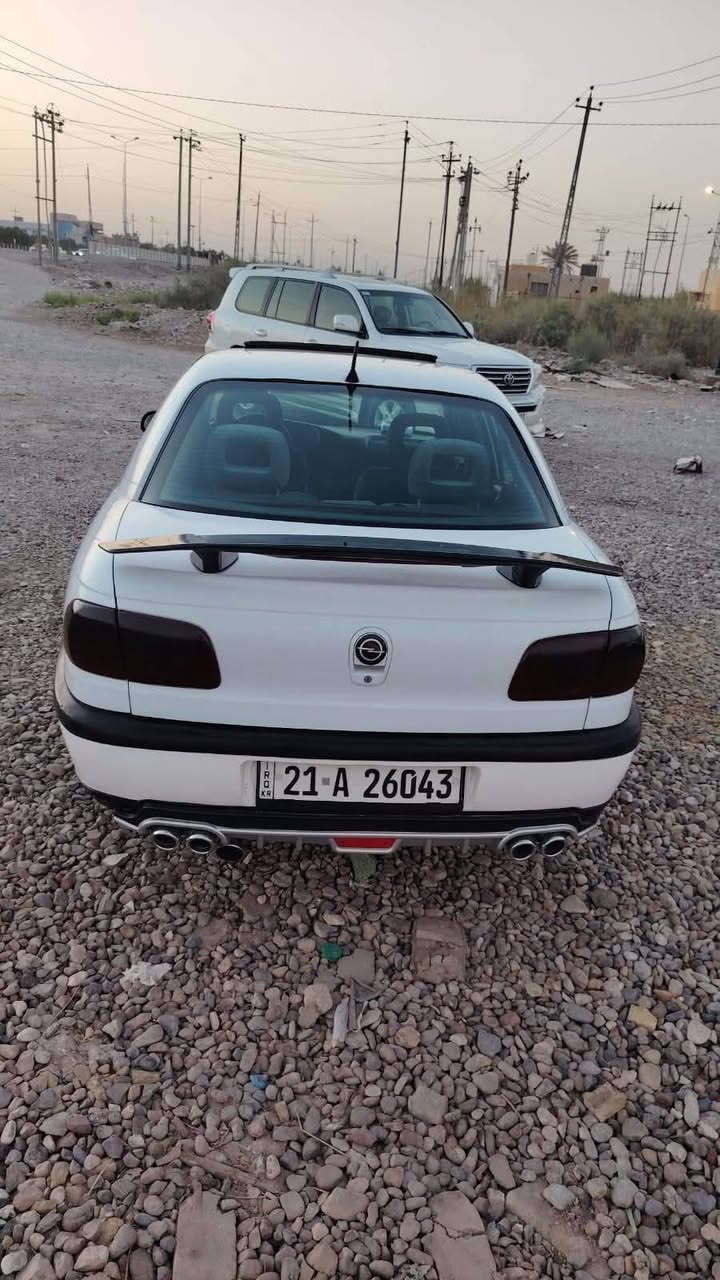 اوبل بزون • مكينه 2500 • مكفوله