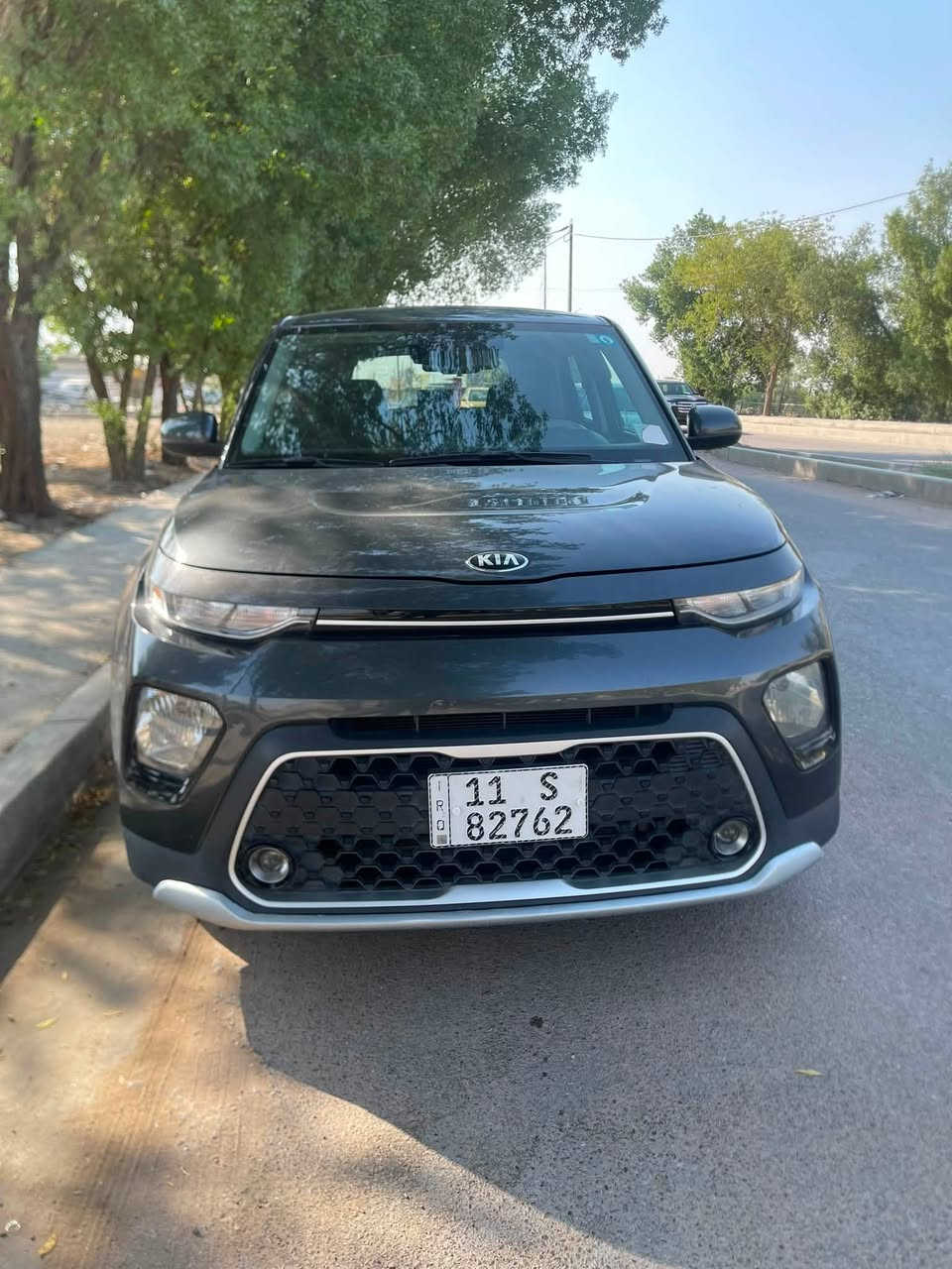 السلام عليكم كيا صول2021فول مواصفات فئه الEX تعتبر اعلى فئه باسمي تحويل مباشر
ماشيه     57mi
السعر 137 بيه مجال قليل غير متواجد فيس الرقم ‭***********‬مكان السياره بغداد كاظميه جكوك غير متواجد على الفيس فقط اتصال
السونار مرفوق بل منشور 
المواصفات

4 رادارات امامي وخلفي وجوانب
ويل كب 17
مقاعد امامية تدفئة
مقعد السائق كهرباء
فول تحكم ستيرن
شاشة كبيرة بلادية تدعم كار بلاي لمس
بصمة تشغيل وابواب
تشغيل عن بعد سلايد
أضاءة داخلية بلادية تعطي 7 الوان
تحديد مسار
توقف ذاتي
اطفاء ذاتي
تبريد بيانو
حساس اطارات
دواخل صاج بلاك
كامره خلفيه
كشاف امامي
شاحن وايرلس
تحكم جهتين حاكيه ومانع نزلاق
كروس سرعة
محرك 2000 دوش
نظام ترحيب تشغيل عن بعد
ويل كروم 17 بلون السيارة بلادي
لحية بلادية امامي خلفي مال فئة XLine للجمالية قيادة شبه ذاتية
فقط اللحية ماخذها ب 500 دولار
تخم تاير بيها
مرآه  خارجيه ذكيه
 مرآة داخلية ذكية
تنبه بالتوقف عند عدم انتباه السائق
السيارة جاهزة وكامله
بصمة تشغيل وابواب
تشغيل عن بعد
 ضفتله هسه منظومه زنون اصليه
السيارة جاهزة وكاملة
