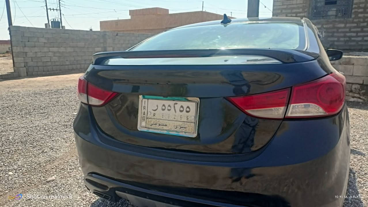 السلام عليكم
سيارة الانتره موديل 12 بيها شضايه بسيطة ومصبوقه عام محرك وكير تبريد شرط محرك 18 رقم نينوى شرط تحويل 
السعر 80وبيها مجال قليل 
***********
