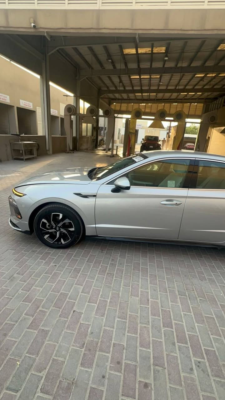 سوناتا 2025 للبيع 🚘🔥
كتاب شهداء بسمي 
وارد أمريكي
محرك 2.5
فول مواصفات
شاشة كبيرة
كاميرا خلفية
حساسات
بصمة تشغيل
دخول ذكي
مثبت سرعة
تكييف أوتوماتيك
السيارة نظيفة ومرتبة
مواصفات
شاشه 

كامره

لايت عدسات

بصمه

رادار امامي

رادار خلفي

رادار جانبي

لد امامي خلفي

حساسات امامي خلفي 

ويل كب

توقف ذاتي 

قياده ذاتيه

تنبيه خروج عن المسار

تحديد مسار 

فول تحكم ستيرن

كشن السائق كهرباء

كار بلي 

تدفئه بالكشنات

تدفئه بالاستيرن 

داخل  ابيض ملكي

شفتات ستيرن

كير تعليك

تبريد بيانو لمس

ترحيب عند الاقتراب

صندوق ذكي

تشغيل عن بعد

محرك 2500

ماشيه 13 الف 

حادثها قبق جنطه 
ضربتها خفيفه كلشش 
بجم كبس سياره نضيفه كلشش 
ستخدام شخصي 
السعر193 ماكو هيج سعر 
الاستفسار اتصل ع رقم 
*********** السماوا, المثنى
