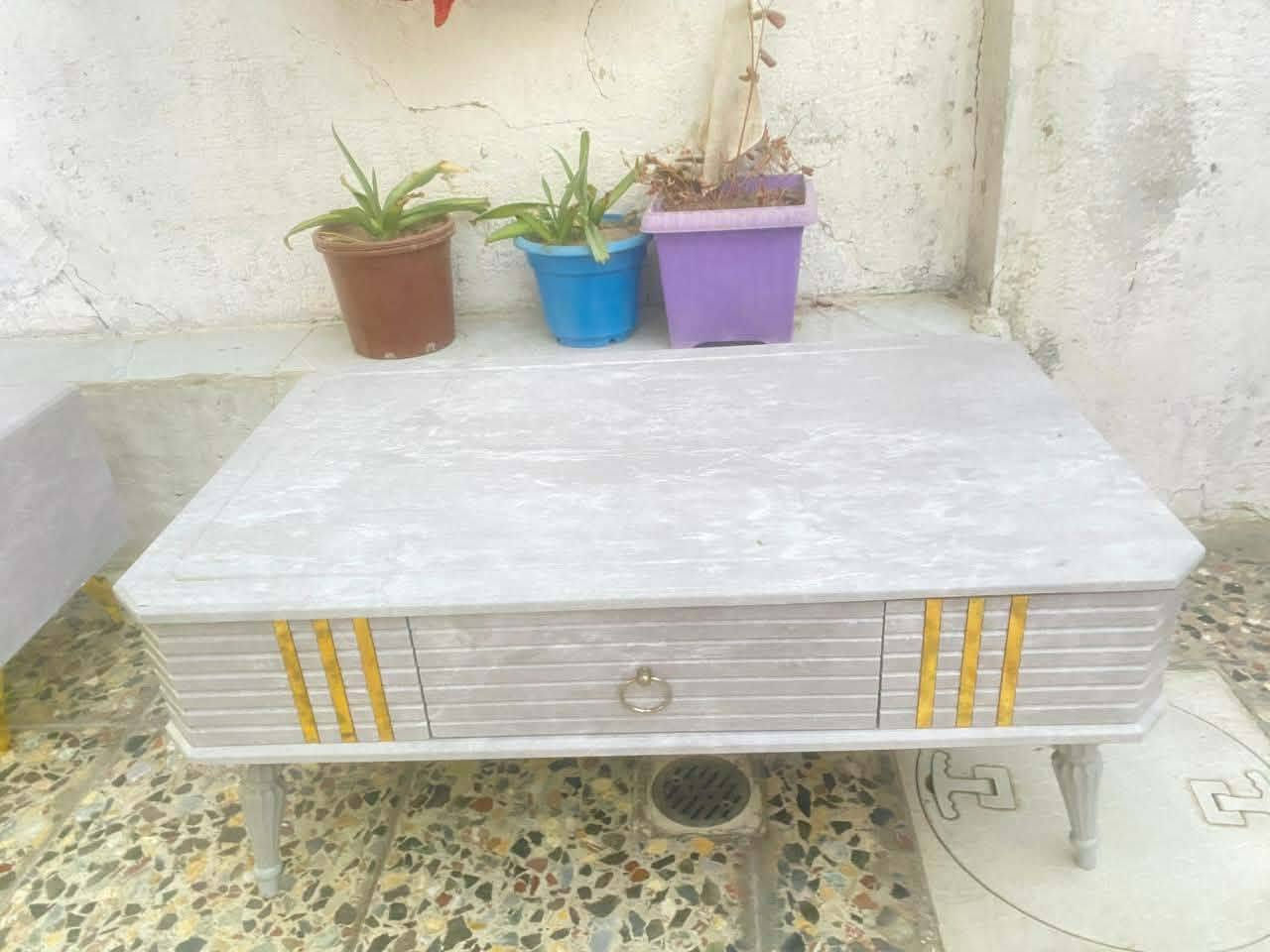 قطعتين ميز
اخو الجديد 
المكان :الكمالية حي الزهراء 
السعر:٣٥ نهايته 
للاستفسار ***********
