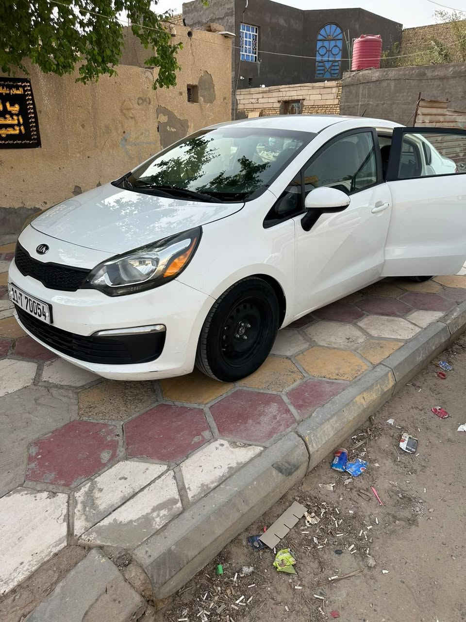 كيا ريو وارد امريكي
موديل 2016
رقم بغداد
ماشيه 88 الف
حادث امريكا تبديل جاملغ امامي جهه السايق نفس اللون اصلي
حادث بالعراق باب خلفي جهه الصدر مصلح نفسه
سياره جاهزه مكينه كير حداديه مابيهه نقص
تبريد ثلج
تخم تاير جديد
السعر 86
بيع او مراوس حسب القناعه

***********
***********

