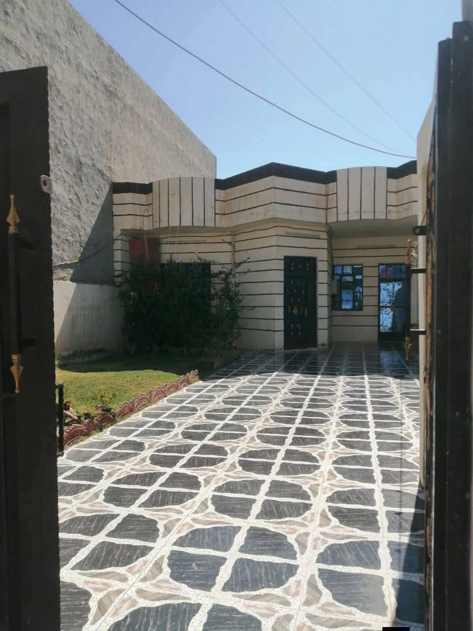 بيت للبيع • ٢٥٢م • بناء حديث