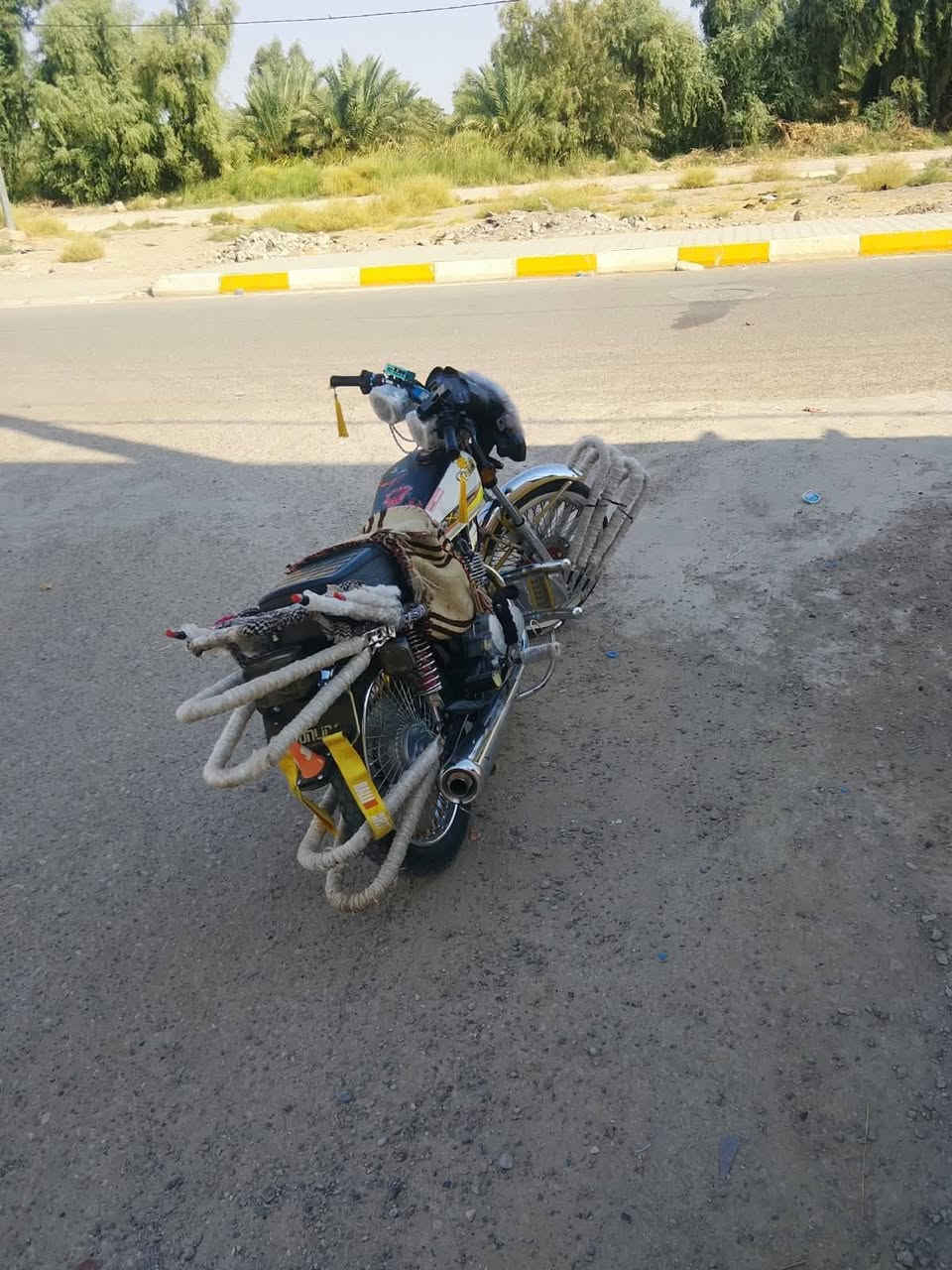 عليكم دراجه تايكر سولنك 25دراجه كفاله كهربائية محرك نضافه ولشكل ولنصبه ولمحرك خير دراجه مابيه اي نقص كله شغاال مكان ديالئ دلي عباس سعر تصل ودلل ***********
