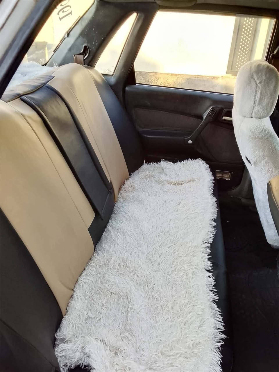 مستبوشي كلنت 93 محرك اوتوماتيك محرك كير سوناتا جديد حاويات جام كهربائي قفل مركزي بيها ضربا بل بجم مبدل بدنه اماميه تأير جديد باتري جديد بطاقت بنزين  سعر 29 مكان  كركوك شورجه ***********

