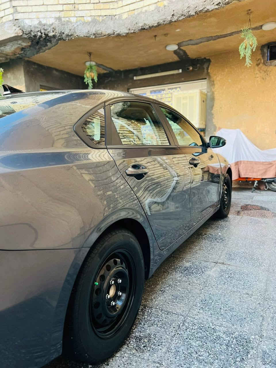 فورتي موديل ٢٠٢٤ رقم شمالي بسمي شرط التحويل صور الحادثه موجوده بل منشور 
سيارهه فقط جاملغ ايمن مبدل سياره كلش نضيفه مدوشمه سياره كاعيات سفاري ورضيه 
سياره مو صفات
اشاير بلمريه 
نقاط عميا
تحكم استيرن
شاشه كاربلي 
نضام قياده 
وبعد هواي موصفات
السعر١٤٥ العنوان ***********واتساب
العنوان البياع تقاطع درويش
