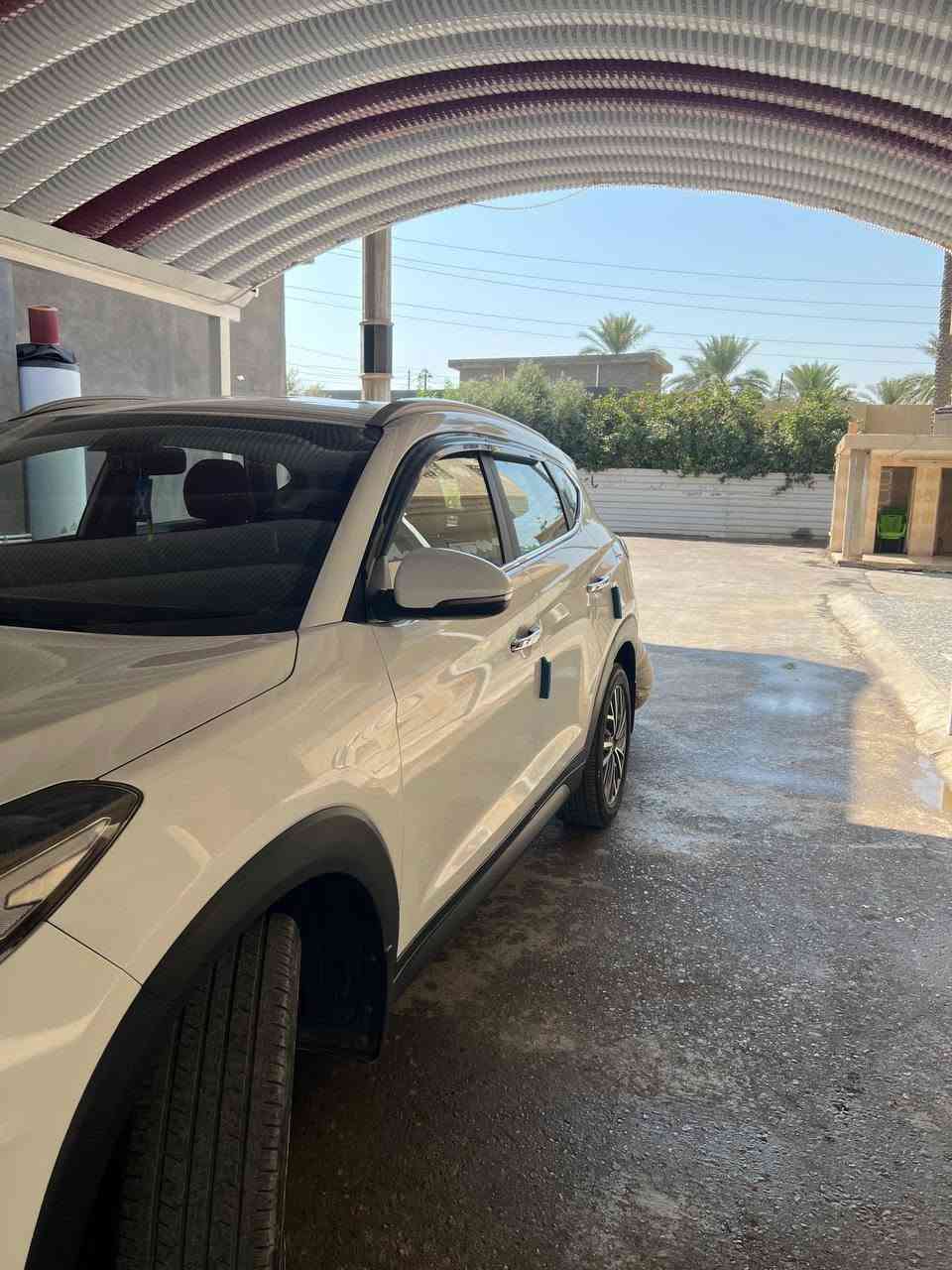 توسان 2020 خليجي كوري
رقم بغداد دولي  قمارة حديد سايد بريك بالرجل

//مواصفات /
بصمة تشغيل معه بصمه احتياط بلادي 
دشبول صاج
تبريد قطعتين 
خمس عدسات 
مري شفط 
كامرة خلفية دوارة 
حساس خلفي 
ثلاث مودات قيادة 
تحكم ستيرن جهتين 
ثلاجه بل خزانه 
كشنات امامي كهرباء خلفي قلاب 
شاشة كبيرة 
 مري شفط اثلاجه بالجكمجه '
دبل LED
شاحن لا سلكي 
نضام ترحيب لد يدات ولد مري  
اشاير بل مري 
محرك 2000دوش 
سعر190 وبي مجال 
صبغ ربع الجنطة ماكو غير 
ماشية162الف   
مكان بغداد الشيخ حمد
***********
***********
