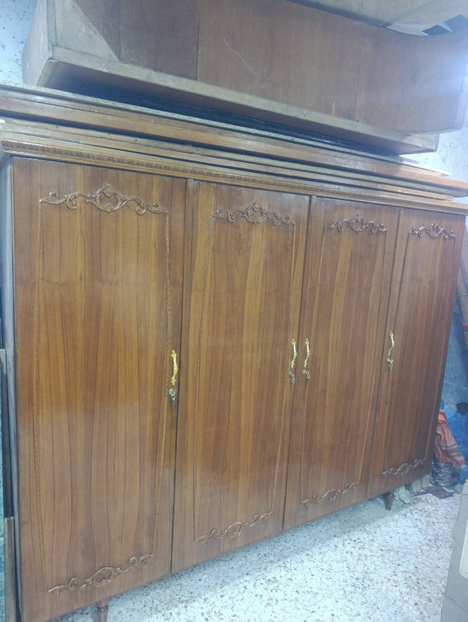 نكول ياالله 
غرفة نوم صاج احطاطه نوع خشب بلوك
جرابي اثنين نفس تصميم  سعرها  575
مكاني كركوك حي النصر ***********
