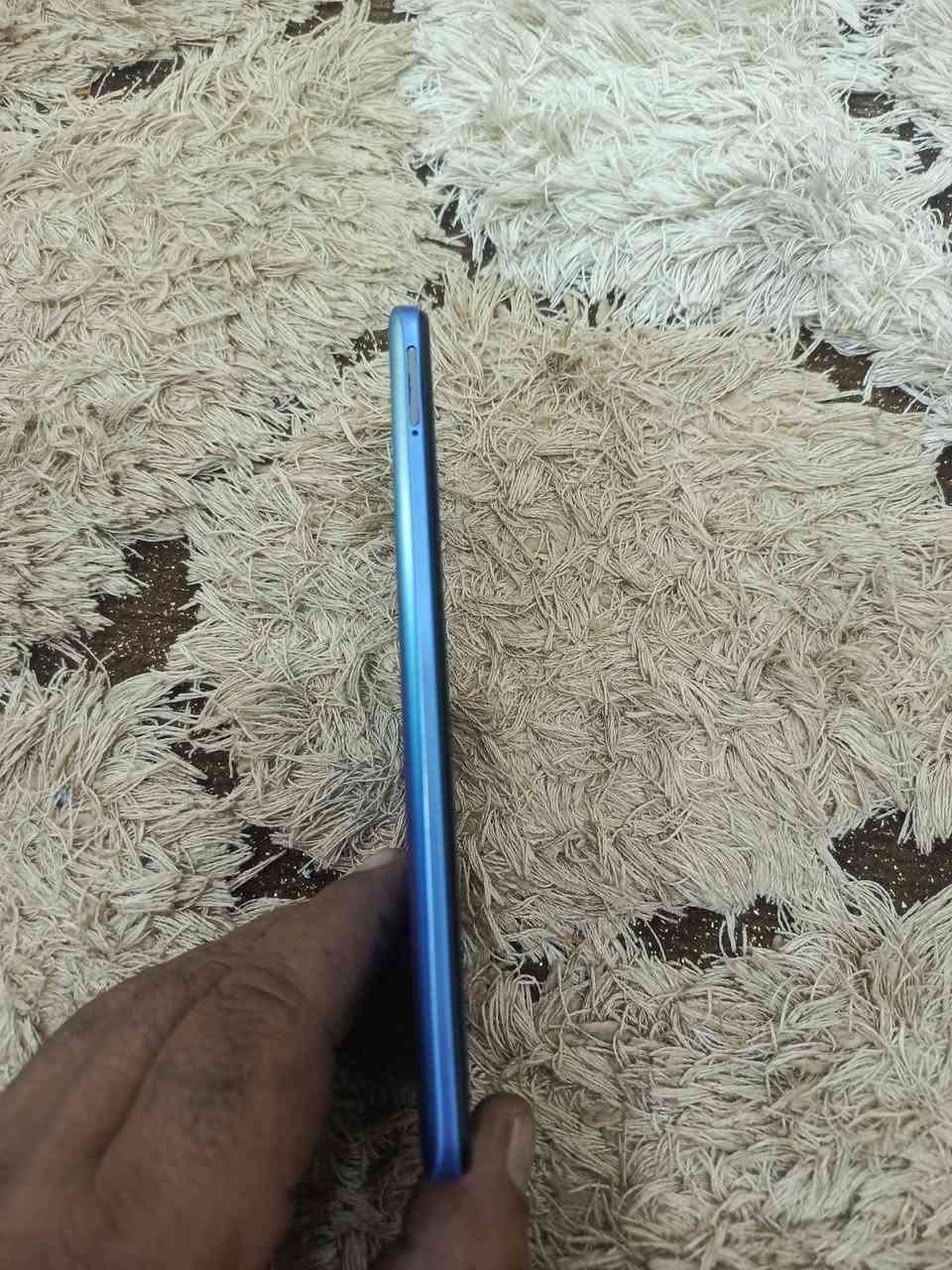 ريلمي A8 برو • ١٢٨ • ينرادله شاشة