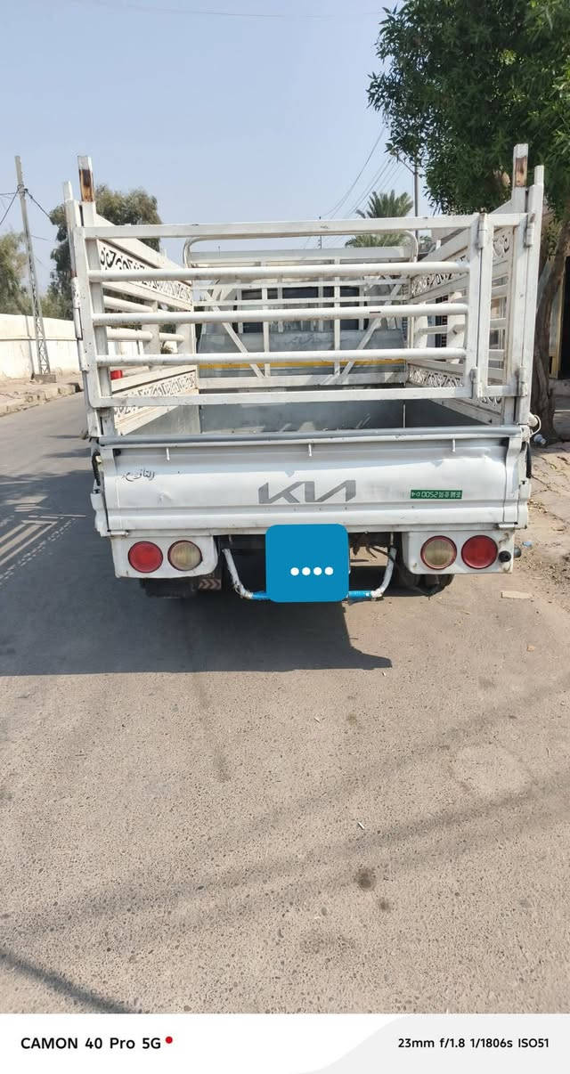 كامون 40 برو • 5G • هاتف