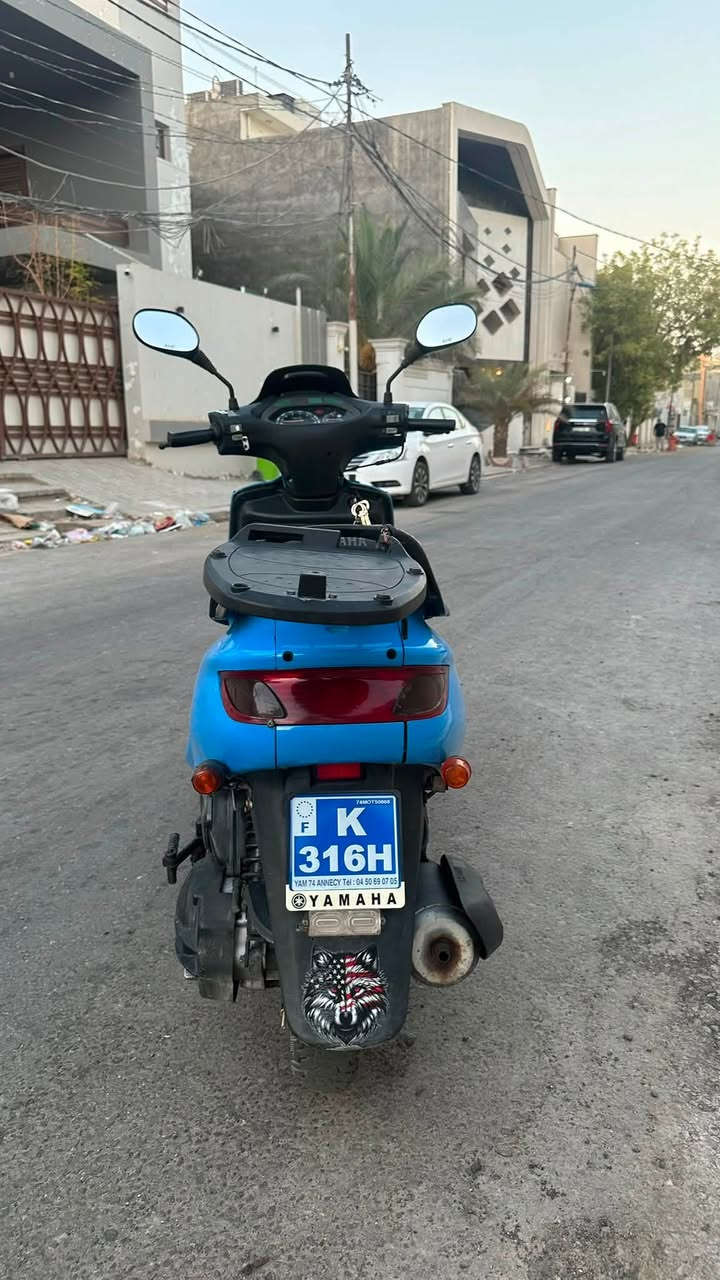 فراشه فحل مكفوله الدراجه من مكينه وكلشي تفاصيل خاص رقمي للتواصل ***********
