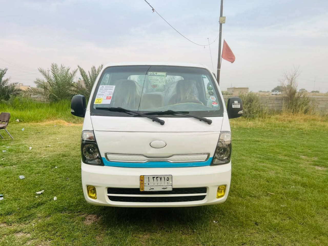 شاحنة • بدون تفاصيل • العنوان