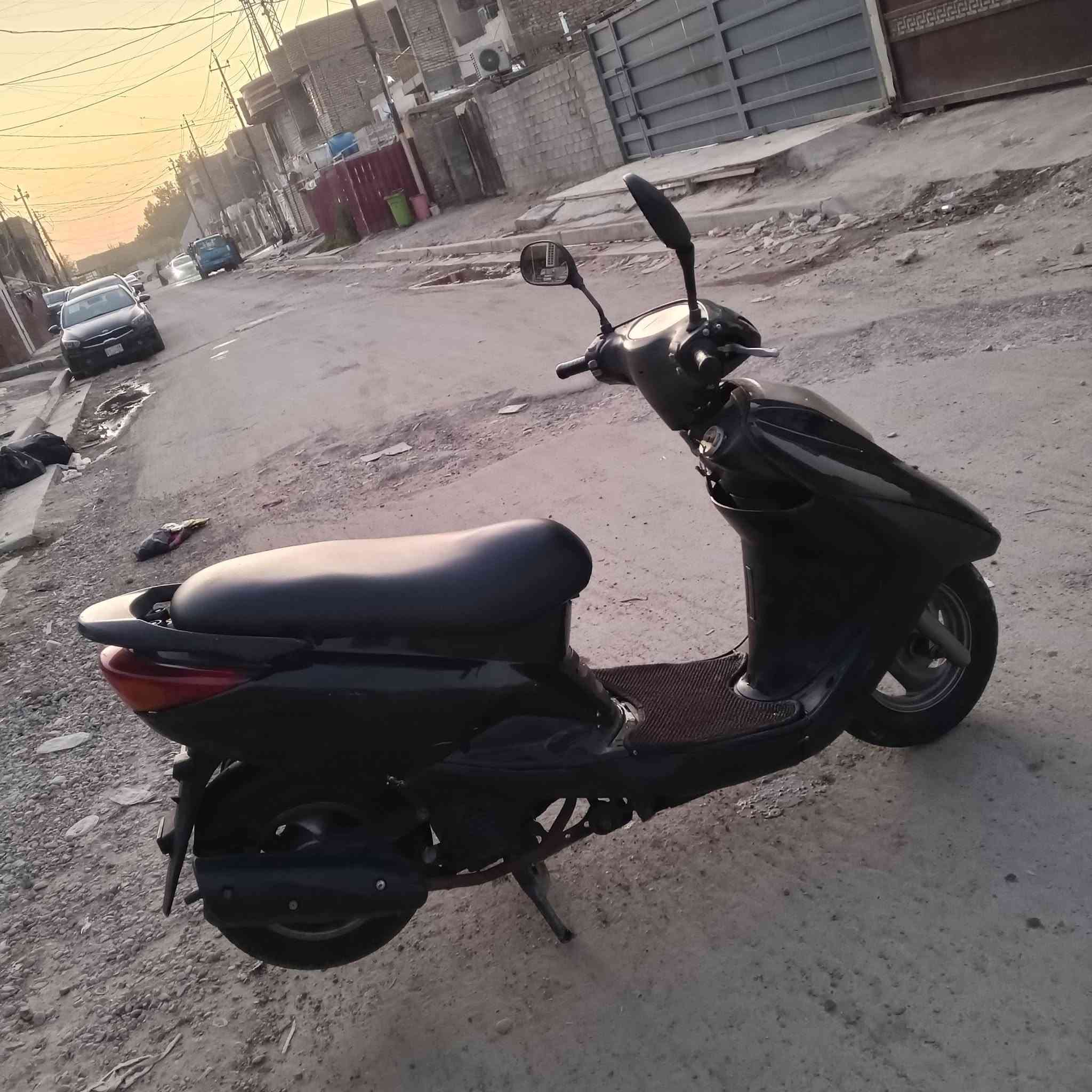 بريز كابريتر كله بلادي اي نقص مابيها كله شغال سرعته 140 عنوان بغداد المشتل***********
