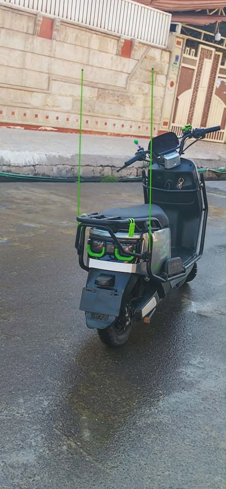 ماطور شحن اوباما • حيل نضيف • بطاريات ١٠ ونص