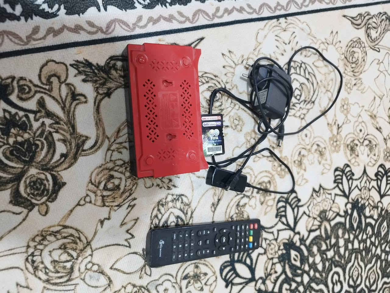 غراض مستعملة للبيع 
بلي 2 وياه 5 يدات وفلاش 32 كيكا 
ستلايت وياه الكارت مال ابراج بابل
سيكا وياها 4 كاسيتات كاملة 
تواصل 
***********
