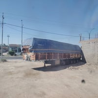 عربانه للبيع اوربيه 13/60ارتفاع 185 رقم تلفون 07812920325