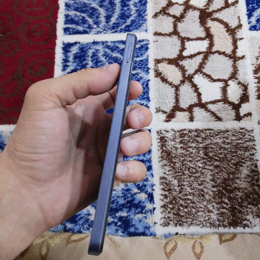 ريلمي نوت 50 • ٦٤ جيجا • شاشة مكسورة