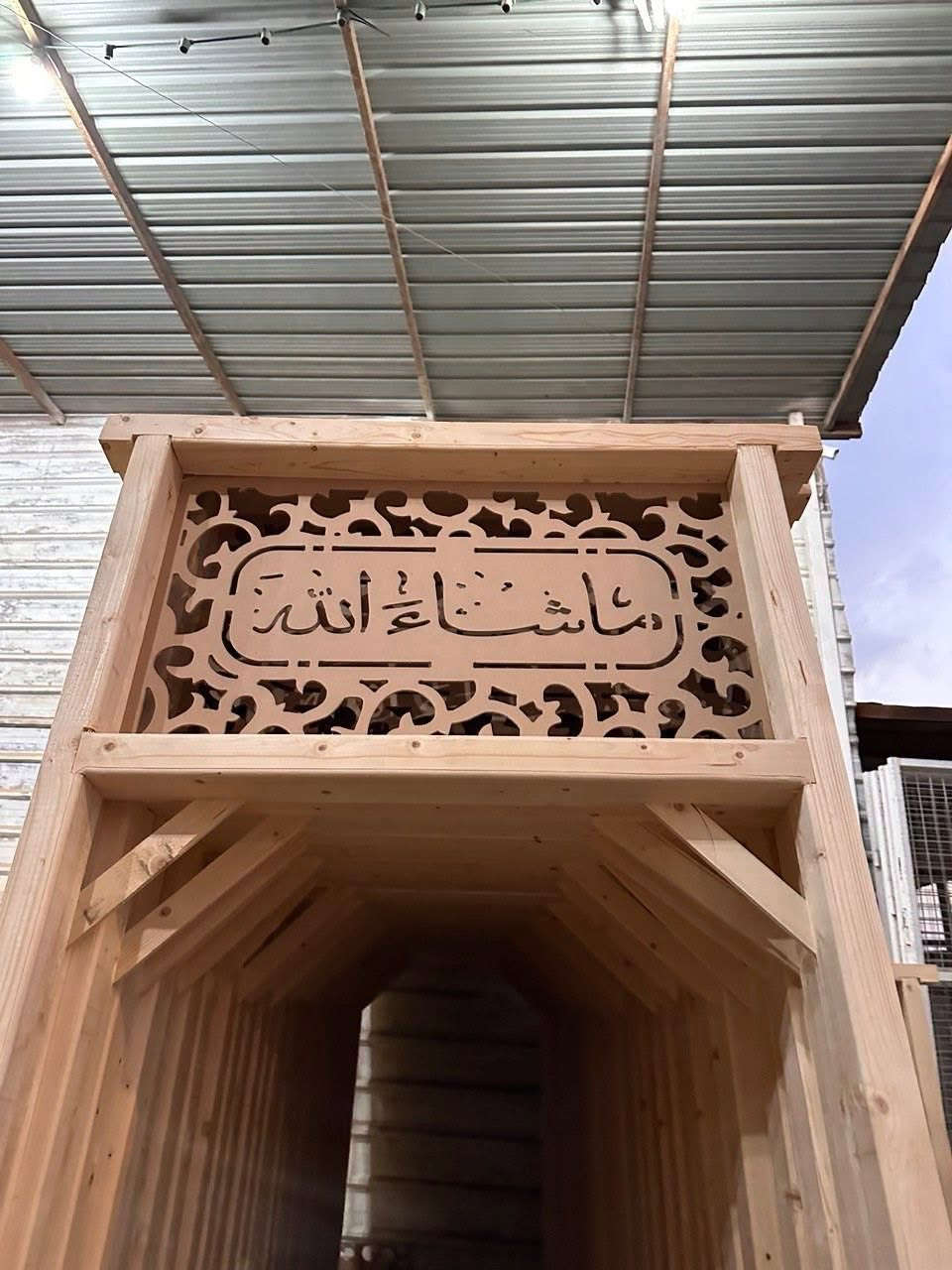 ‏سلام عليكم
‏شركة بيت زغير
‏تقدم عروض 
‏جرجوب جام روسي درجة أولى كافة القيادة والنقشات
‏أبواب عراقية ثقيلة أو خفيفة مصبوغ كامل ويا كيلو وإنك النقشات
‏جرجوب جاوي كابوني أو ماليزيا كافة قياسات والنقشات
‏رقم الهاتف *********** سيف 
‏رقم الهاتف *********** حجي علي ￼
‏عنوان بغداد مدينة الصدر توصيل كافة محافظات 🇮🇶 
‏الأسعار مناسبة جدا جدا
