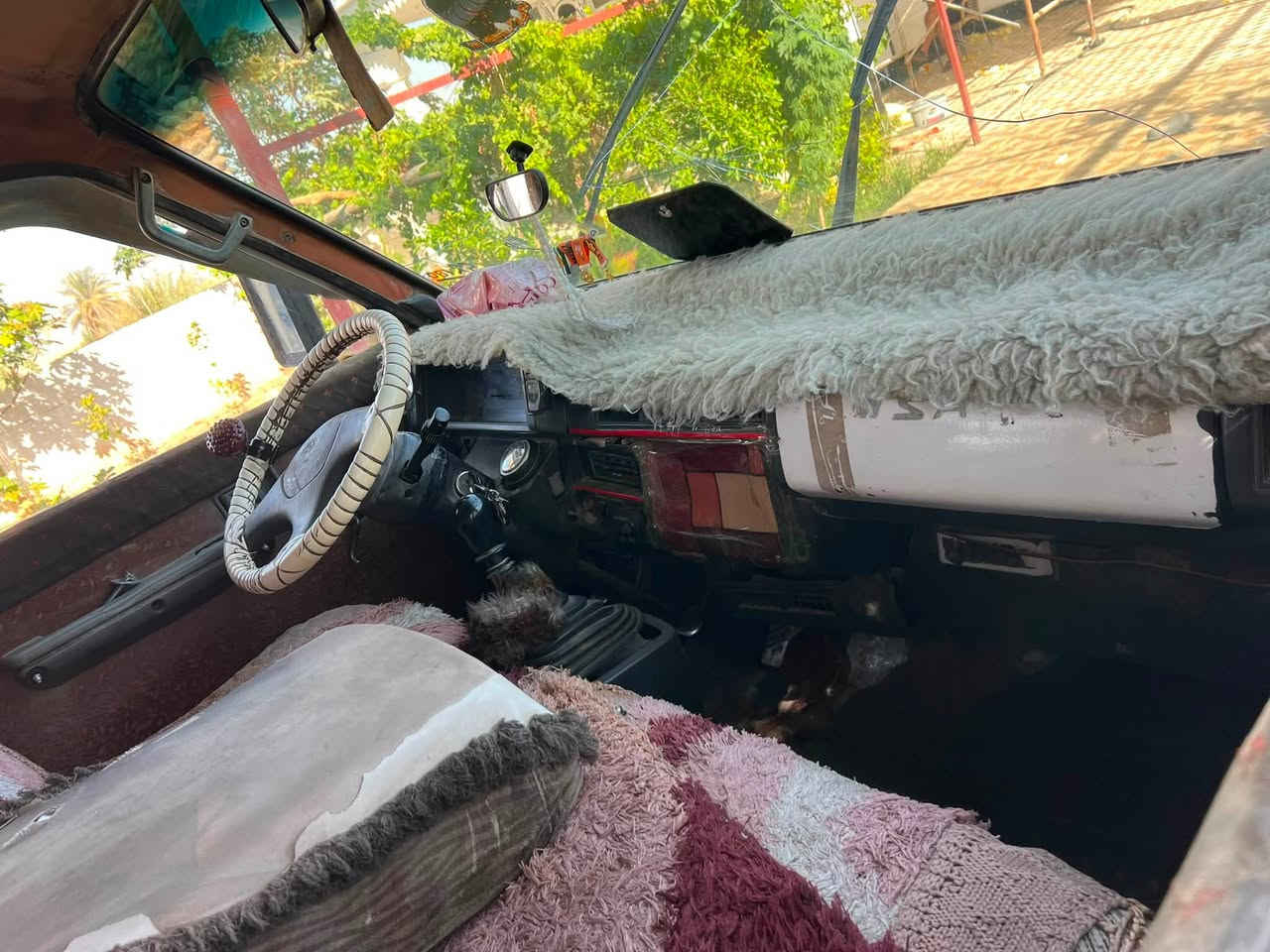 سلام عليكم كيه بسته موديل 94 سنويه 28 رقم حمل 
مكينه وكير وصدر زين باتري جديد 
ويرهم مراواس بوز سعر 30 وبيهه مجال 
ديالي شهربان ***********
