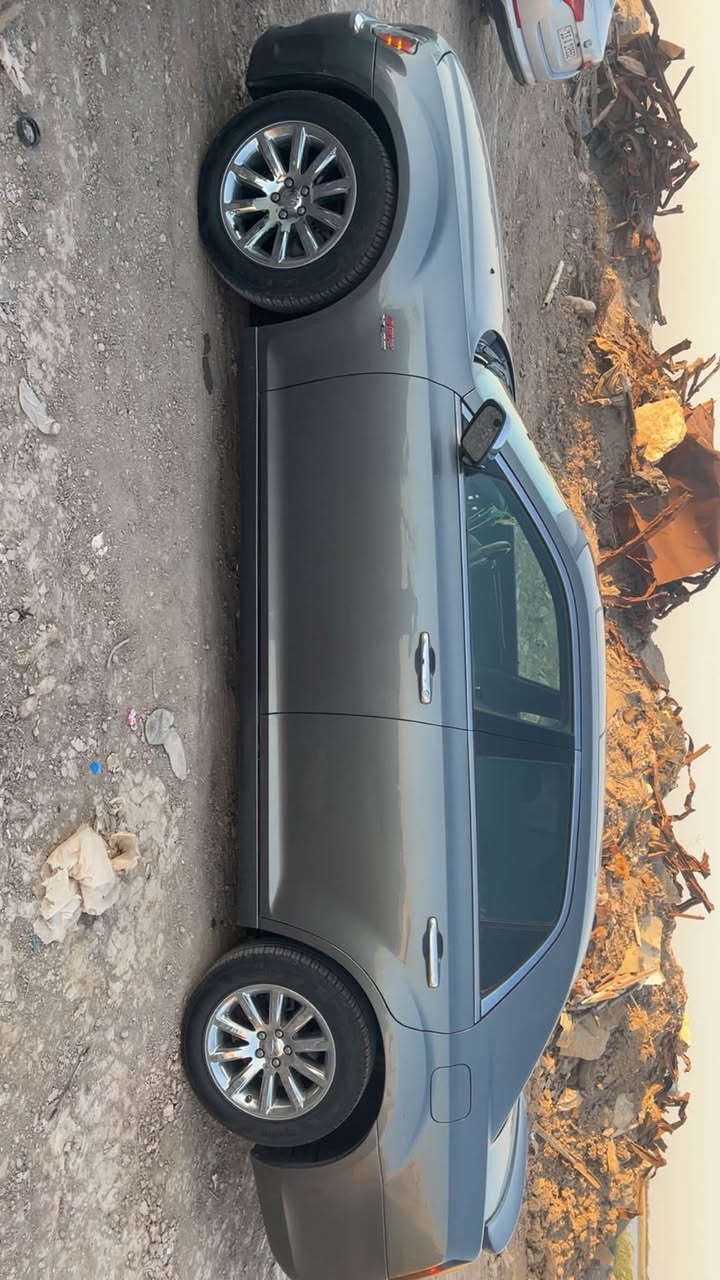 السياره عليها تخم تايات ابولو انتاج 2025
كرايسلر c300 لمتيد 2012
سياره وارد كندي بيها كلير جامغ وباب خلفيات بدون حادث
فقط كلير
ممشى 182 الف كيلو
مواصفات:
بنوراما
كشنت تدفئه
كشنات جلد كهرباء
نشغيل عن بعد
شاشه كبيره
كامره خلفيه

السياره عليها تخم تايات ابولو انتاج 2025
عليها شباك srt
عليها مازدات سود S
صدر اصلي جديد بطاريه جديده كلشي مكفول محرك كير
كهربائيات تبريد
سياره مناقصها اي شي من الدعاميه للدعاميه مال جناي صارلها 4 سنوات عندي
رقم بغداد تحويل مباشر
***********
