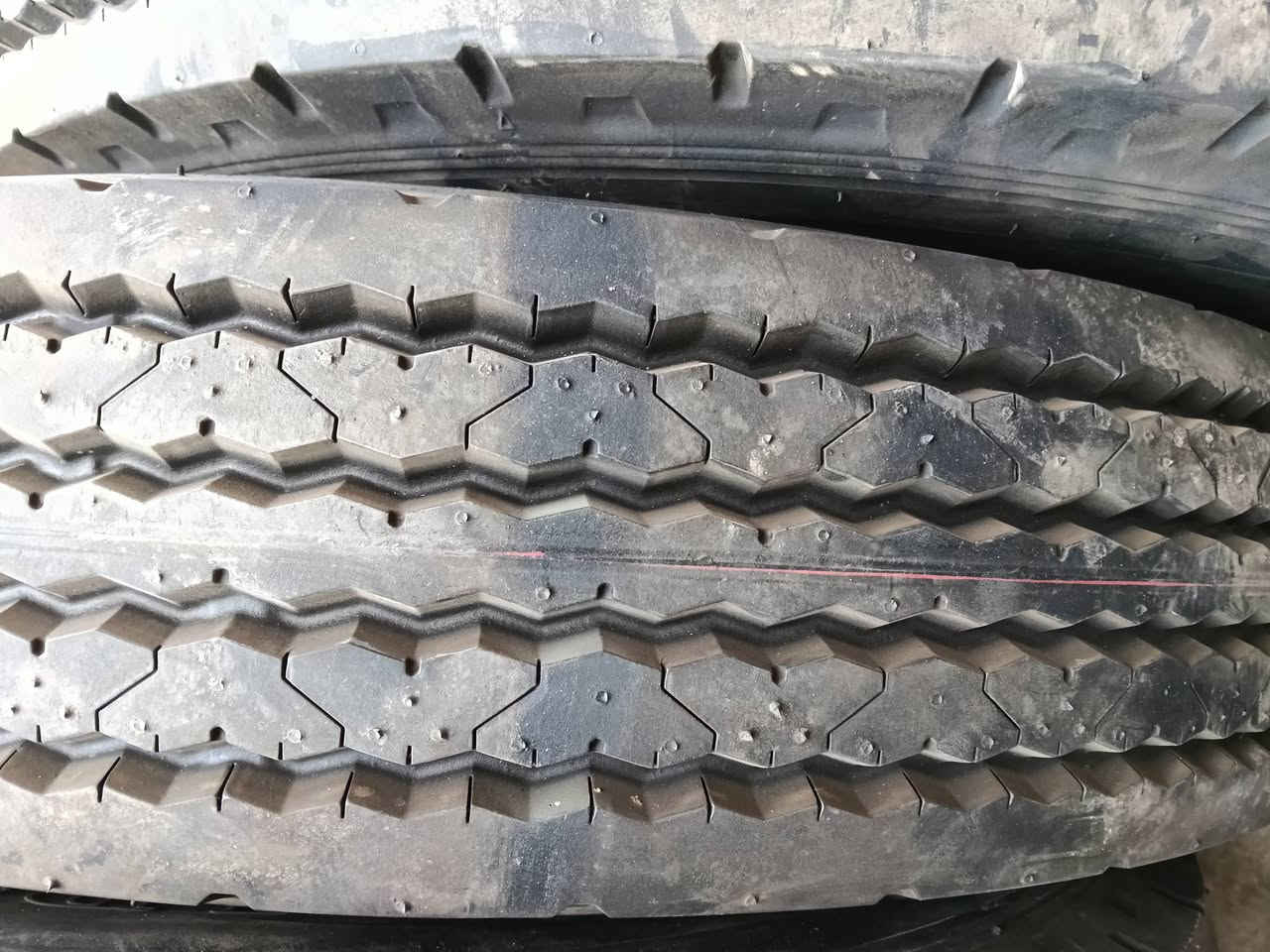 وين ابو زيرو
برجستون أصلي 16R750
***********
***********
تريد كامل مع الويل 
تريد فارغ 
بغداد توصيل جميع المحفظات
