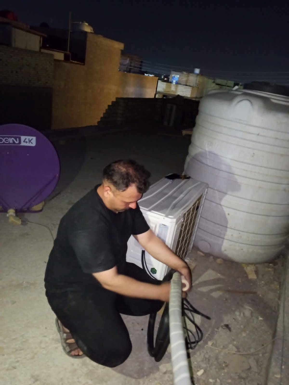 ورشة عالم التبريد للتكيف
المتنقلة يعني شغلك يخلص بيتك 
⁦🛠️⁩🔧نصب سبالت ❄️ 
غسل وادامه 
شحن غاز ⁩⁦ 
تأسيس بواري دفن 
الهاتف 📞 ***********
🔧نصب و صيانة جميع أنواع السبالت و بكل دقه بالعمل⁦ 
                     
      كوادرنا متنقله🚛 نصلك أين ماتكون
                  
(دقة_ضمان _اخلاص)في العمل
                    
⁦☎️⁩للتواصل والاتص***********
