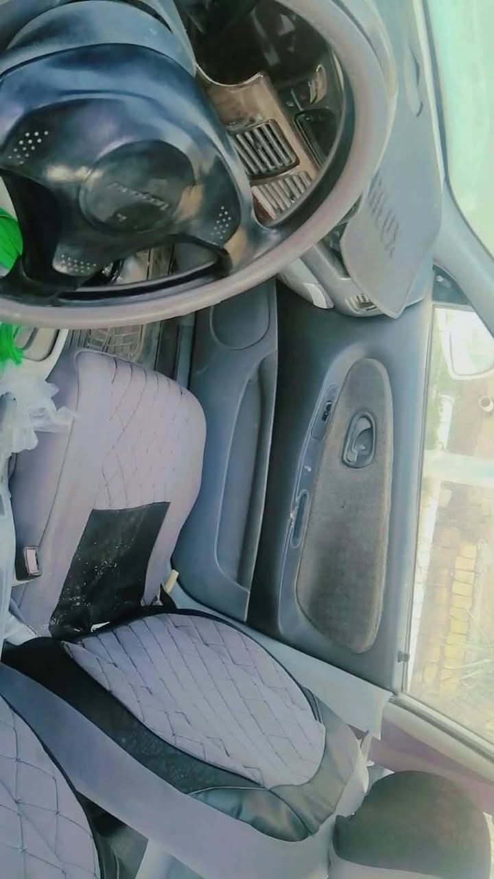 سيارة بروتون للبيع
سيارة نضيفة وشغالة رقمها القادسية 
سعرها 25 ورقة 
للتواصل ***********
