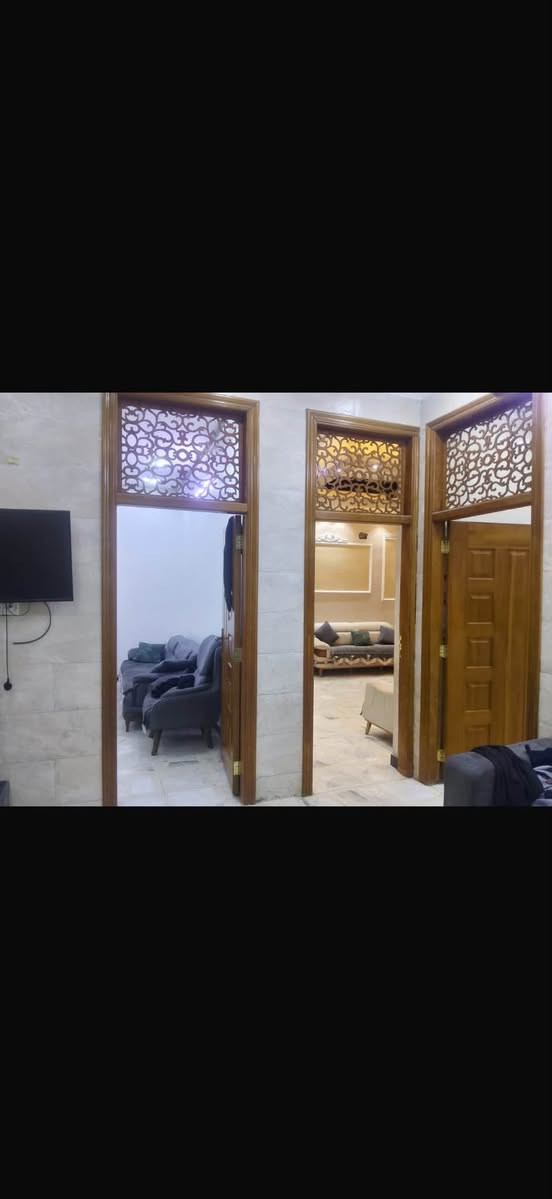 بيت البيع مساحه 110 مربع مدينت الصدر قطاع 24 ثلاث بيت علا شارع الفلاح اربع غرف نوم ستقبال وطبغ و حولي و تلات حمامات بيت بنا جديد رقم صاحب القار *********** اني مكلف بنشره
