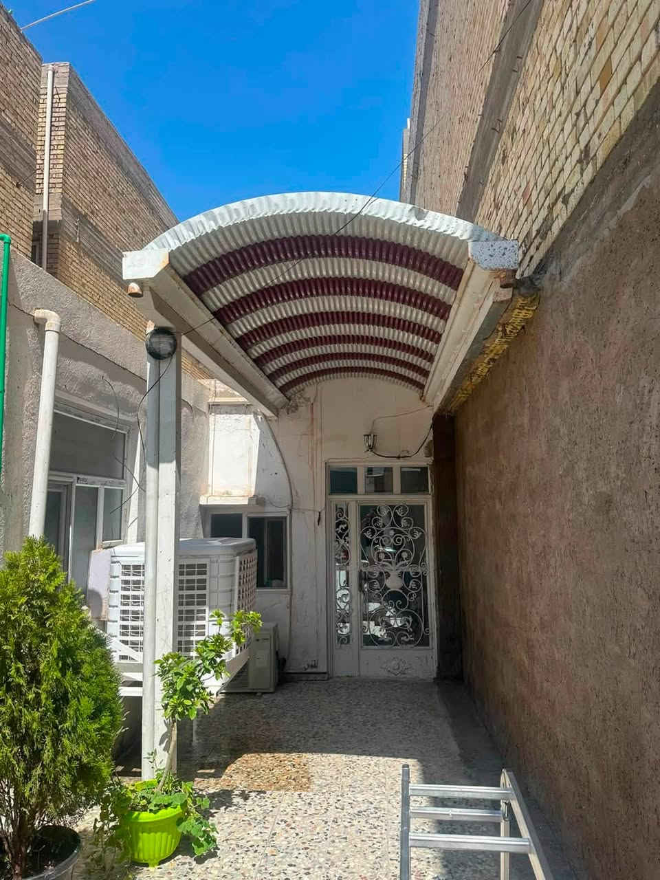 للبيع سقيفة قوسية

📐 الأبعاد:
العرض: 2 متر
الطول: 3.75 متر
📏 السعر مناسب العنوان النجف الأشرف حي الأمير 

السقيفة بحالة جيدة، مناسبة للحدائق، مداخل البيوت، والأحواش.

للاستفسار والتواصل: [‭***********‬]
