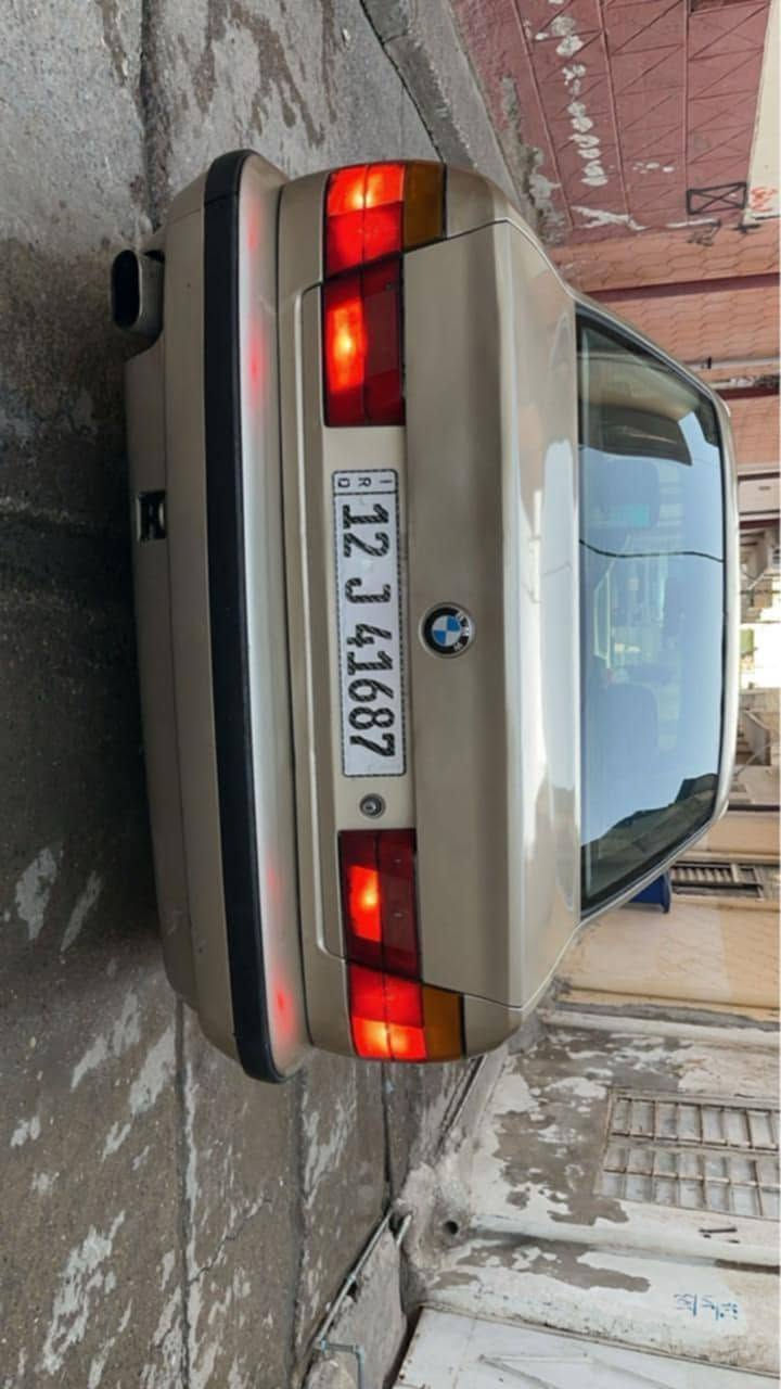 بي ام دبليو 525 • ١٩٩١ • كبس