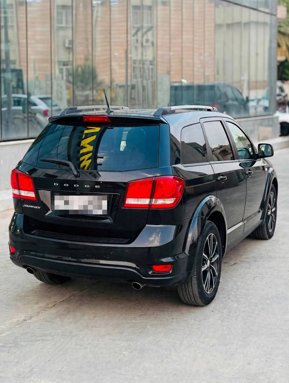 دوج جورني 2019
وارد أمريكي 🇺🇸
... مرفق صور الحادث ... 
🔸 مواصفات SXT
▪️بصمة تشغيل وتشغيل عن بعد وبصمة ابواب
▪️7 راكب 
▪️تبريد 3 قطع ❄️ 
▪️شاشة كاميرا
▪️محرك 2.4 المرغوب
▪️تحكمات ستيرن جهتين 
▪️مثبت سرعة 
▪️مقاعد مخمل
▪️ويل 19
▪️كشافات ضباب
▪️دبل اكزوست
▪️مري كهرباء 
▪️مري تدفئة
▪️حساسات خلفية 
▪️مانع الانزلاق 
▪️ رقم أربيل دولي بسمي
🌍 مكان السيارة ديالى خانقين
بسعر 142 وبيه مجال للشراي
للاستفسار *********** واتساب

