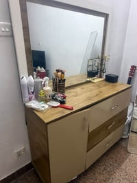 ميز تواليت • للبيع • بغداد