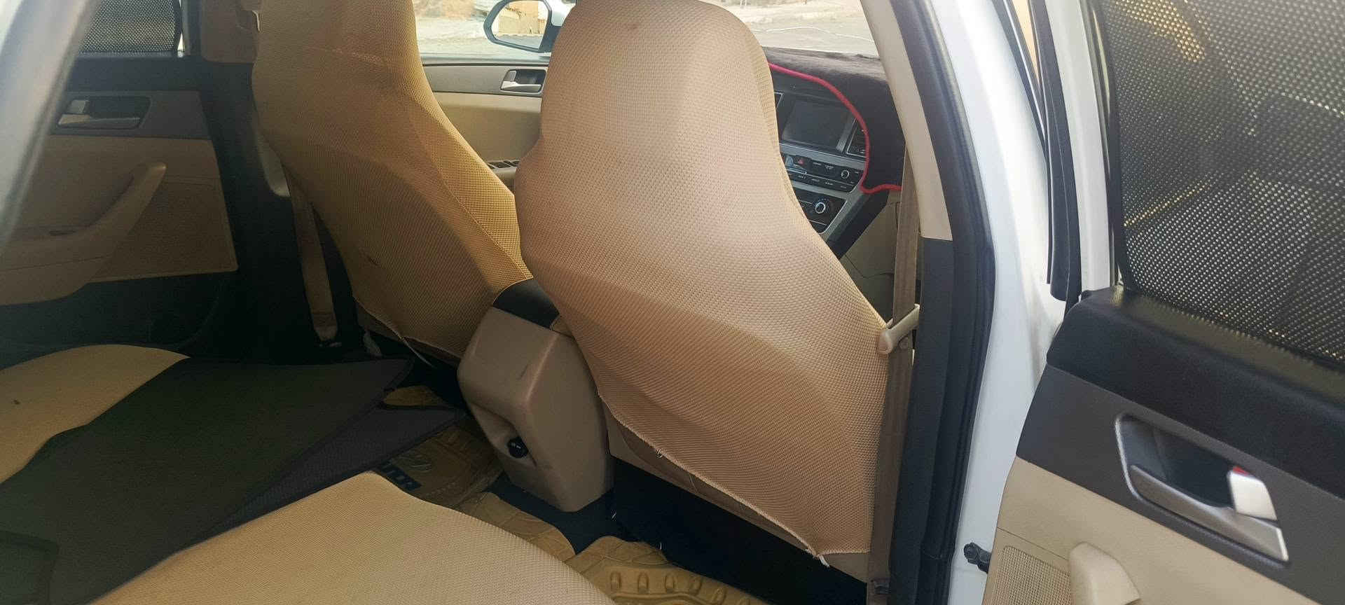 سوناتا 2016 وارد امريكا حادثها جاملغ وبنيد وبيها مكانات صبغ تقريبا ثلاثه قطع بدون دواخل بدون إرباك مكينه كير حداديه تبريد كفاله عامه 

مكان كربلاء 
***********
