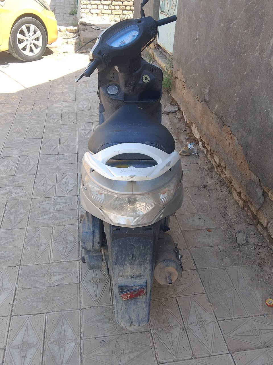 للبيع  مستعجل دراجه نضيفه ومكينه نضيفه 
صورتها مستعجل بدون غسل 
السعر عالخاص
***********
