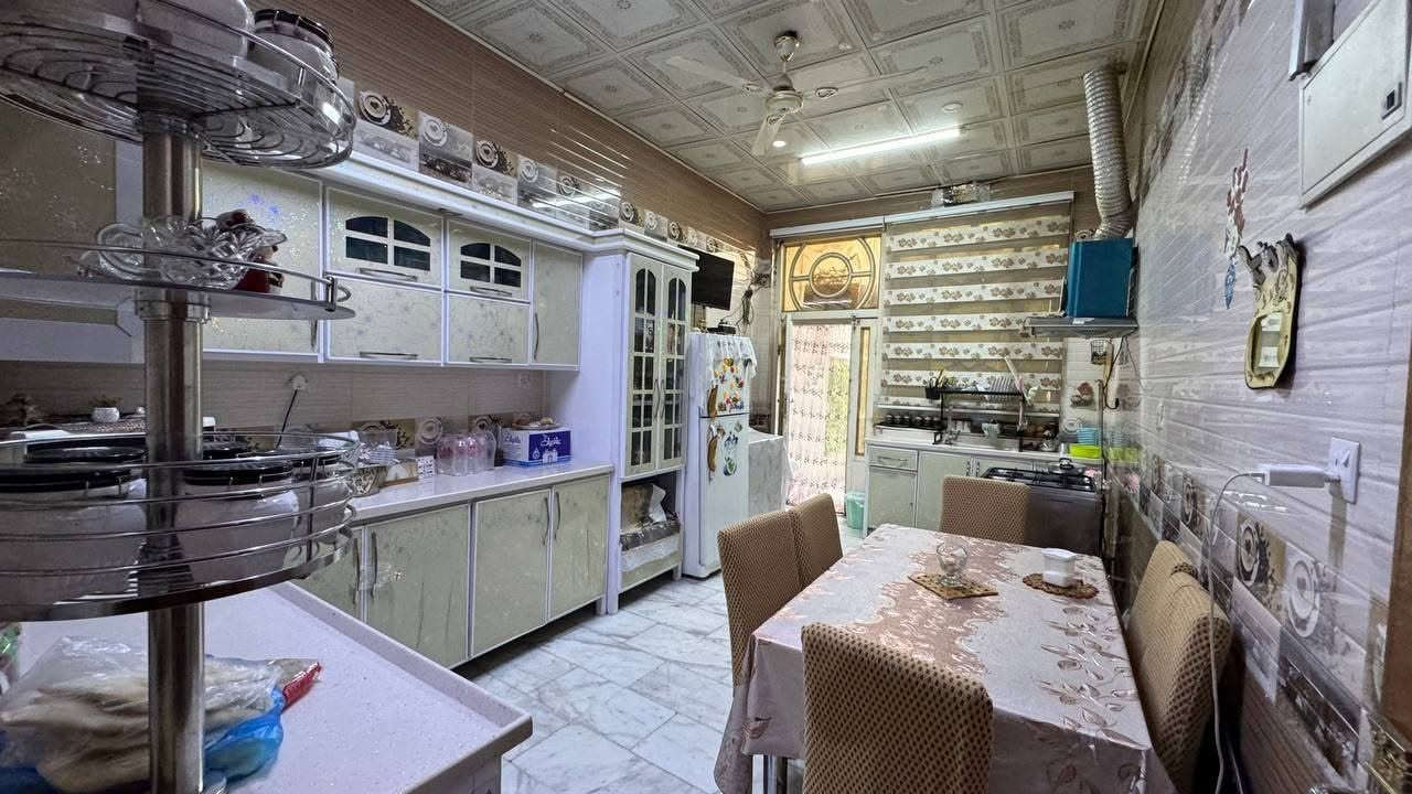 بيت للبيع

المساحه - 150م واقع 170م
السعر - 360
العنوان - حي اور الثانيه قرب مكتبة الشاطر 
تفاصيل البناء -  طابقين   مسلح 
ط1- غرفه +صاله+استقبال+مطبخ+صحيات
ط2 - غرف عدد2+مطبخ +صحيات +شقه معزوله 

لذلمزيد من المعلومات يمكنكم التواصل معنا 
على صفحة الفيس بوك ( المثنى للعقار) 
او الاتصال على الرقم التالي 
*********** ابو سيف
للمزيد من العروض الدخول على الرابط
https://web.facebook.com/groups/353423759199621
او قناتنا على اليوتيوب
https://youtu.be/wNJnyaBvaoU ناصرية, ذي قار
