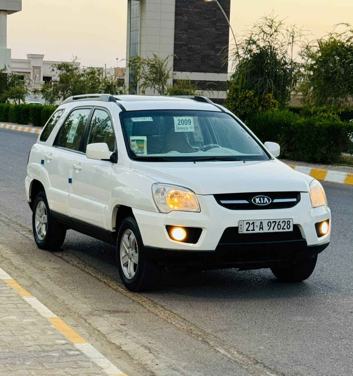 سلام عليكم اعتذر عن القسط والوعده سبورتج 2009فول مواصفات خليجي ابيض
سعر مناسب 115$مجال بسيط 
رقم سليمانيه دولي سنويه لل2030
ماشيه 200km
شرط الغرامات والتحويل بيها كابون بانزين 
⛓️‍💥محرك 2000/ ممفتوح شرط لاتبخير ولاتنقيص 
⛓️‍💥كير اتوماتيك بدون اي عيب مال بيت"
تدفئة /تبريد/كهربائيات/صدر/تايرات/كلها مكفوله 
⚒️سياره استخدام شخصي جديده برغي ما ناقصها 

⚒️سيارة كفاله عامه عدا كرتين السونار Ⓜ️

السعر 115$💸

تايرات 4️⃣ جديدة 🆕 
صدر امامي خلفي كلا جديد 🆕 
مكان السيارة صلاح الدين تكريت الديوم
رجاءً ما أقفل سعر بالتلفون تعال وتدلل 
للاستفسار
***********
***********
