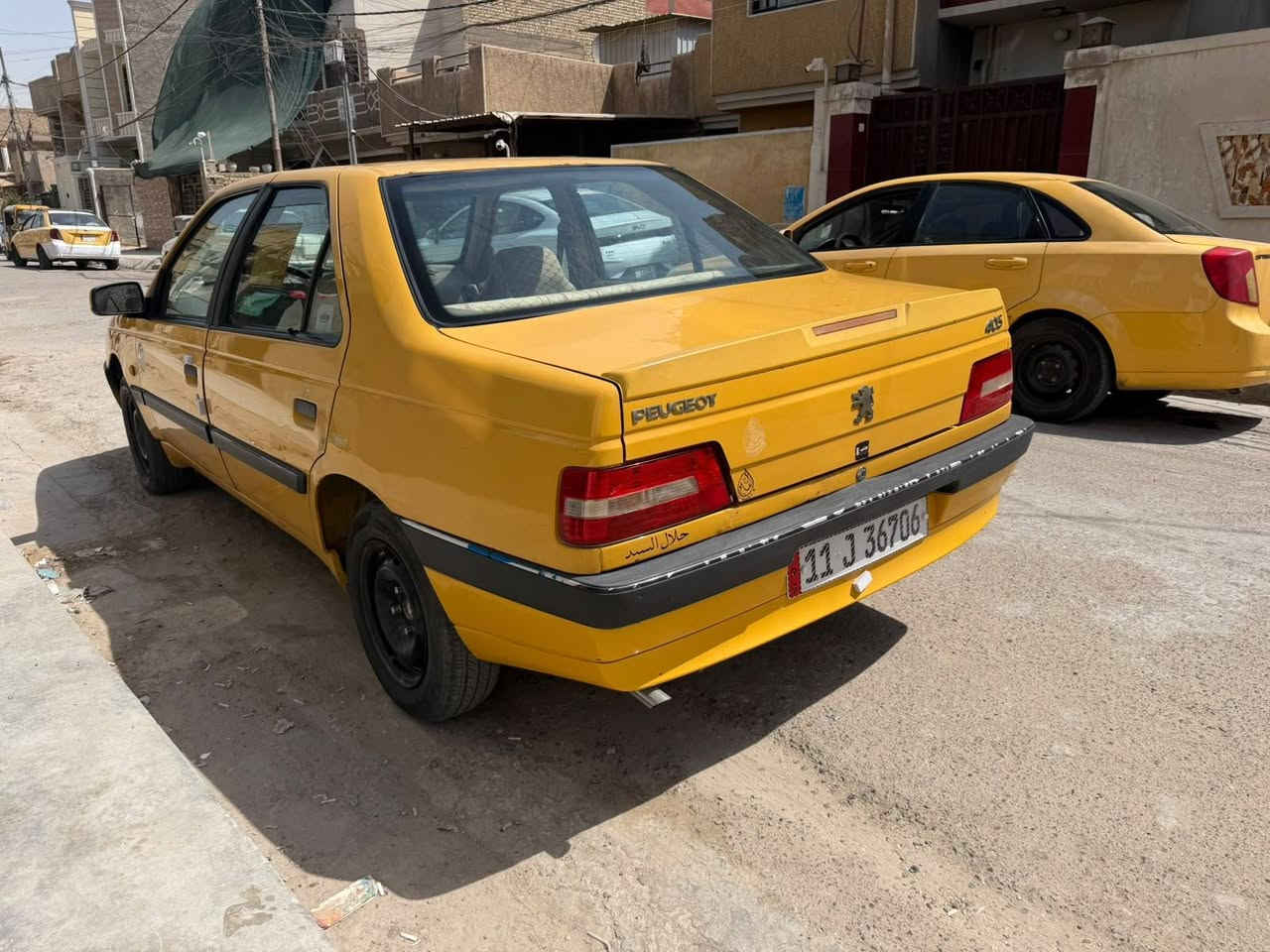 مديل : 15
سياره بيها طخه بس الموضحه بل صورة 
باسمي تحويل مباشر 
سعر : 38
عنوان : بغداد ابو دشير 
رقم : ***********
