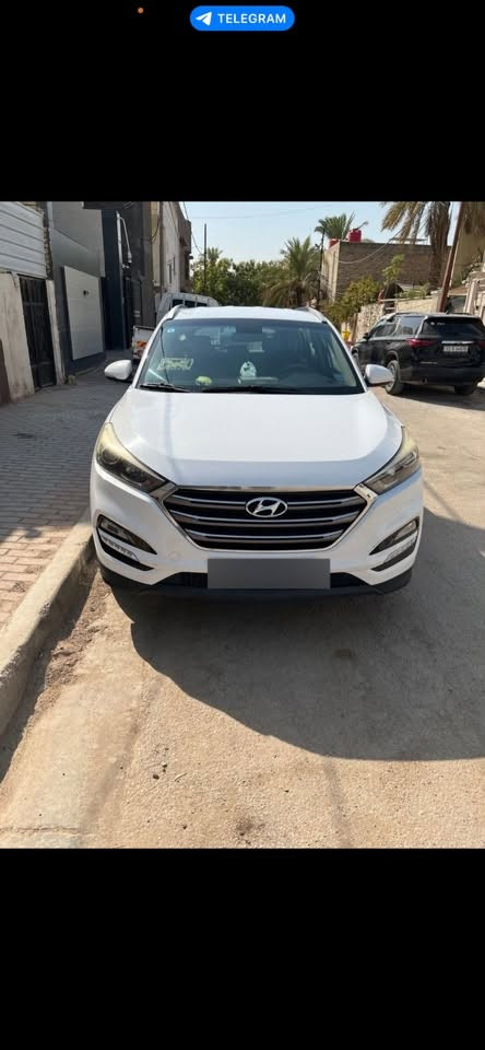 هونداي توكسان ٢٠١٧
ابيض 
خليجي 
مكينه ٢٠٠٠  دوش 
رقم بغداد 
إنكليزي 
مشروع وطني 
بسمي 
التحويل ثاني يوم 
السنوية مجددة لغاية  ٢٠٣١ 
ماشية ١٣٢ ألف كيلو متر 
مكفولة من كلشي 
السعر ١٨٥ بيها مجال للشراي 
للتواصل على الرقم ***********

